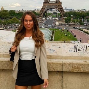 Şerefiye Escort Hilal